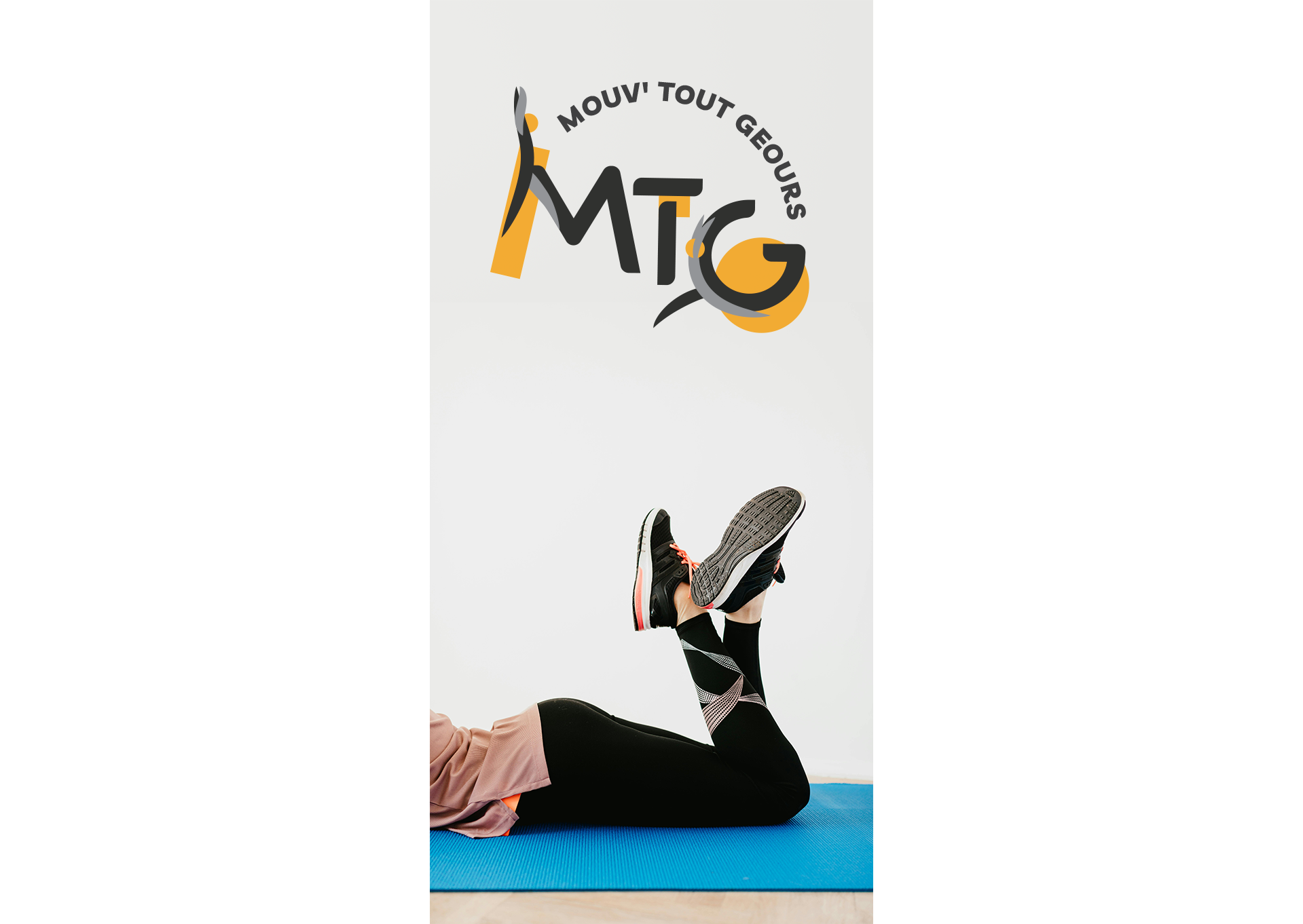 Logo affiché sur le mur de la salle de gym Mouv' Tout Geours dans les Landes